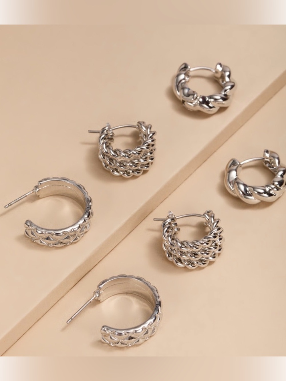 Francesca’s Aurelia Mixed Style Huggie Hoop Earrings Set